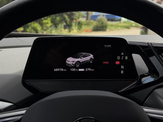 Volkswagen ID.4 Pure 52 kWh | Navi | Camera | Warmtepomp | Keyless |