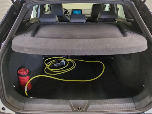 Volkswagen ID.4 First 77 kWh | Navi | Carplay | 20 Inch |