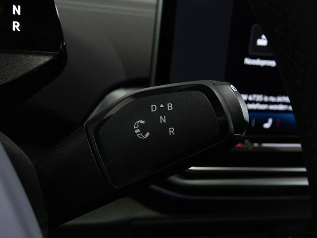 Volkswagen ID.4 Pro Business 77 kWh 286 PK | Trekhaak | 360" camera | Stuur & Stoelverwarming |