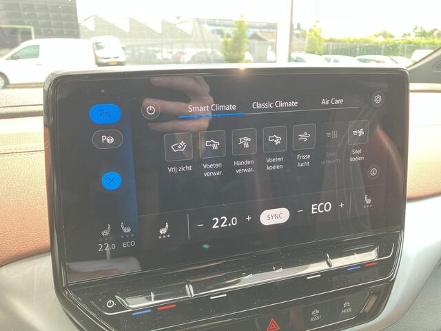 Volkswagen ID.4 Pro 77 kWh 204pk · Camera · Matrix LED · Keyless · Stoelverwarming · Parkeerassistent · Rijprofielselectie · Sfeerverlichting ·