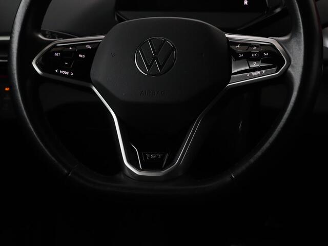 Volkswagen ID.4 First 77 kWh | Warmtepomp | Stoel & stuurverwarming | Carplay | Adaptive cruise | Full LED | Half leder | Navigatie | Parkeerhulp