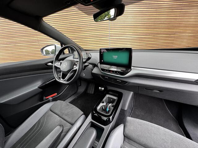 Volkswagen ID.4 Pro 77 kWh Trekhaak / Panoramadak / Clima