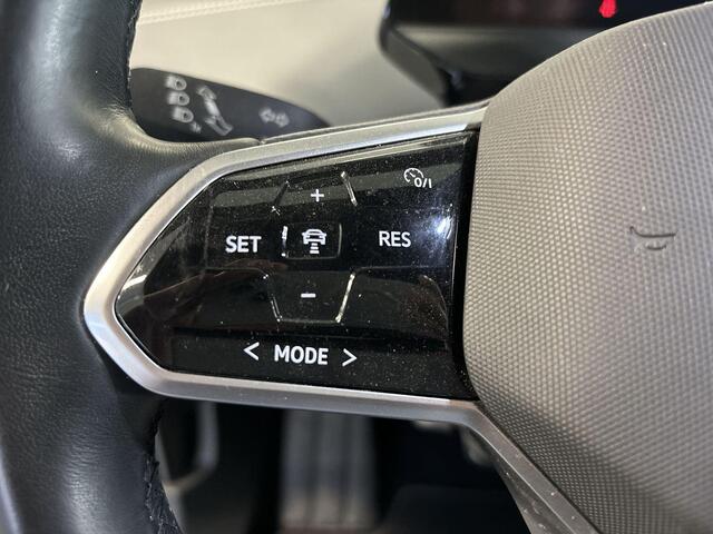 Volkswagen ID.4 Pro 204pk 77 kWh · Apple/Android Car Play · Warmtepomp · Navigatie · P-Sensoren · Verkeersbord Detectie · 19'' Inch ·