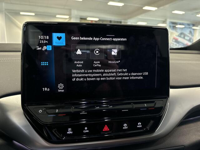 Volkswagen ID.4 Pro 204pk 77 kWh · Apple/Android Car Play · Warmtepomp · Navigatie · P-Sensoren · Verkeersbord Detectie · 19'' Inch ·