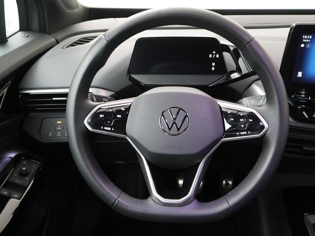 Volkswagen ID.4 Pure 52 kWh | 150 PK | Stoelverwarming | Draadloos telefoon oplader | Parkeersensoren