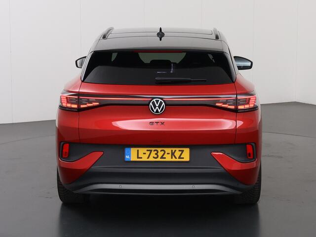 Volkswagen ID.4 GTX 4Motion 77 kWh | Sportstoelen Elektrisch verstelbaar + Geheugen | 360 Camera | Stoel en Stuurverwarming | Panoramadak | Adaptieve Cruise Control | IQ Light | HUD | Warmtepomp | Trekhaak |