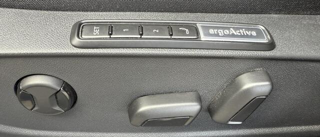Volkswagen ID.4 Pro 77 kWh SOH 97%, HUD, El. sportstoelen, 20"LMV