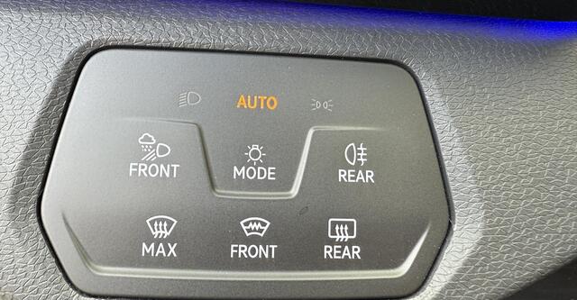 Volkswagen ID.4 Pro 77 kWh SOH 97%, HUD, El. sportstoelen, 20"LMV