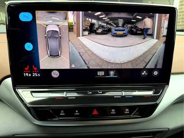 Volkswagen ID.4 Tech 77 kWh Panorama dak, Trekhaak, 360 Camera