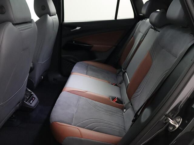Volkswagen ID.4 Max 77 kWh | SoH 93% | Trekhaak | ACC | Panoramadak | DCC!