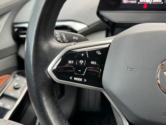 Volkswagen ID.4 Business 77 kWh - adap cruise - camera - trekhaak - stoelverw - 21 inch LM