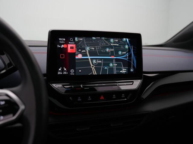 Volkswagen ID.4 GTX 4Motion 77 kWh 300 pk | Panoramadak | Trekhaak | 125 kW snelladen | Warmtepomp | Stuur-/stoelverwarming | Achteruitrijcamera |