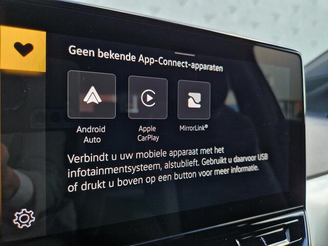 Volkswagen ID.4 Pure 52 kWh | Verwarmde Voorruit | Apple Carplay / Android Auto | Stoelverwarming | ACC |