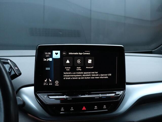 Volkswagen ID.4 First 77 kWh | CAMERA | SOH 88,5% | TREKHAAK | CRUISE | NAVI | APPLE CARPLAY | STOEL/STUURVERW. |