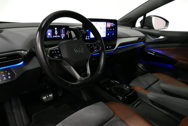 Volkswagen ID.4 First Max 77 kWh / Panoramadak / Matrix LED IQ.Light / Elektr. verstelbare voorstoelen + memory / HUD Augmented Reality / Rondomzichtcamera / Apple Carplay - Android Auto / Stoelverwarming / 21'' LMV / Keyless / Achteruitrijcamera / Navigatie / Stuurwielv