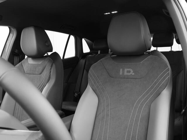 Volkswagen ID.4 Limited Edition 52 kWh accu 170 PK · Achteruitrijcamera · Draadloze telefoonlader · Prijs is inclusief inruilpremie ·