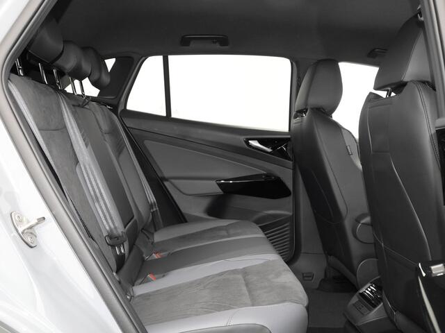 Volkswagen ID.4 Limited Edition 52 kWh accu 170 PK · Achteruitrijcamera · Draadloze telefoonlader · Prijs is inclusief inruilpremie ·
