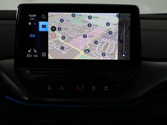 Volkswagen ID.4 Life Two-Tone 77 kWh 500 km actieradius | Navigatie | Parkeersensoren |