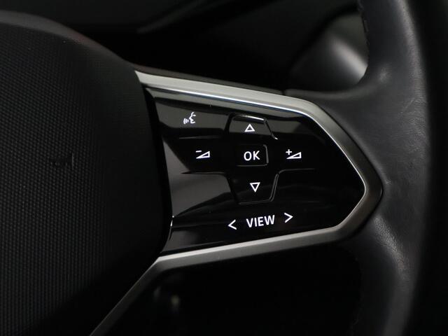 Volkswagen ID.4 Life Two-Tone 77 kWh 500 km actieradius | Navigatie | Parkeersensoren |