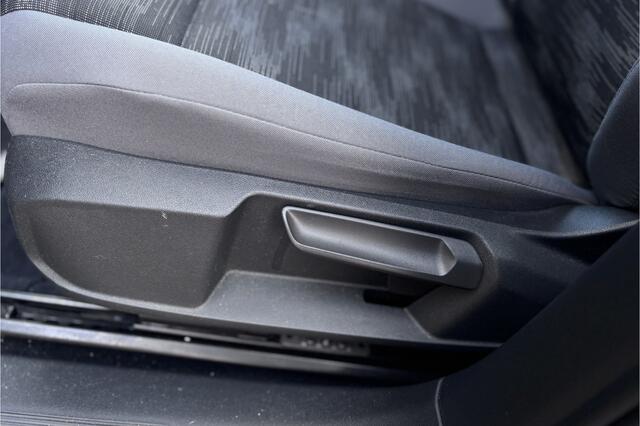 Volkswagen ID.4 Pure 52 kWh | Camera | Adaptive Cruise | Apple Carplay | Keyless Entry