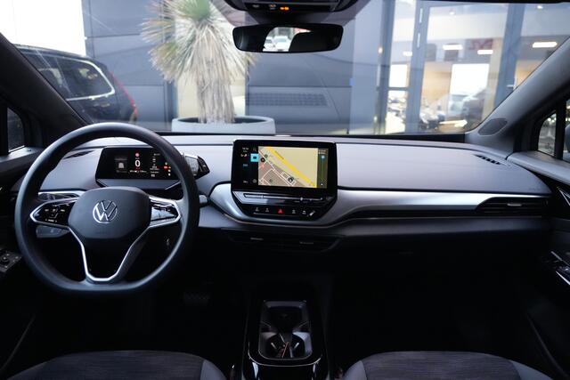 Volkswagen ID.4 Pro 77 kWh 204pk Navigatie/AppleCarplay/Trekhaak