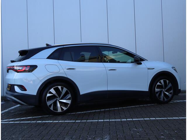 Volkswagen ID.4 First 77 kWh | Trekhaak | Stoel/stuurverwarming | 88,2% SOH