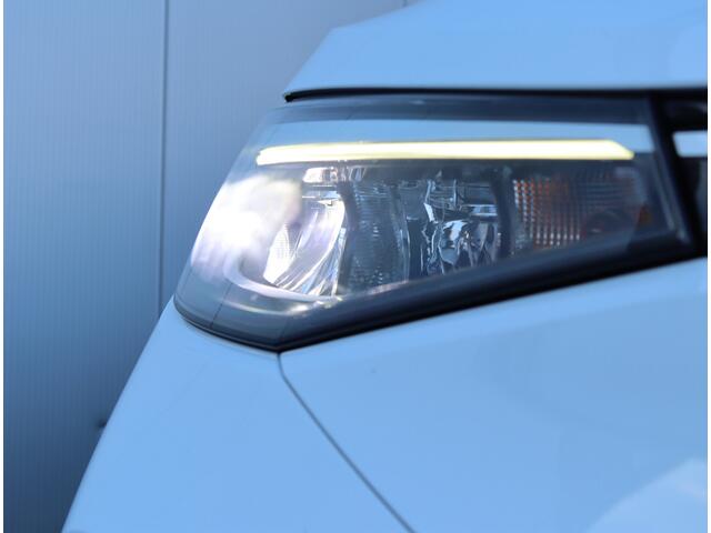 Volkswagen ID.4 First 77 kWh | Trekhaak | Stoel/stuurverwarming | 88,2% SOH