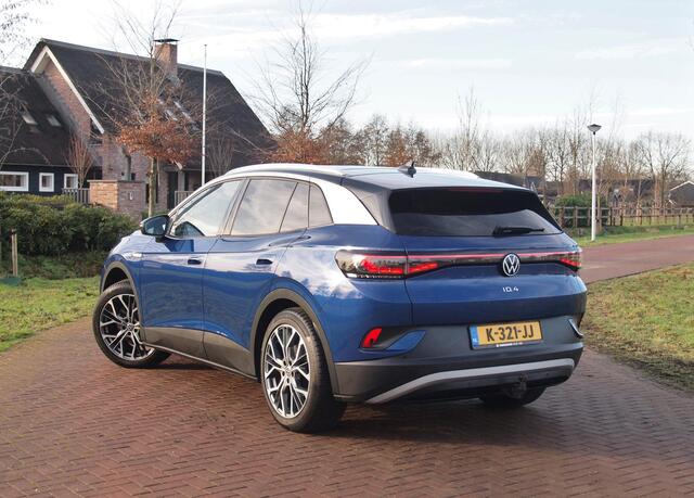 Volkswagen ID.4 First Max 77 kWh | Head-Up Display | Panoramadak | Trekhaak | 360 Camera | Sfeerverlichting |