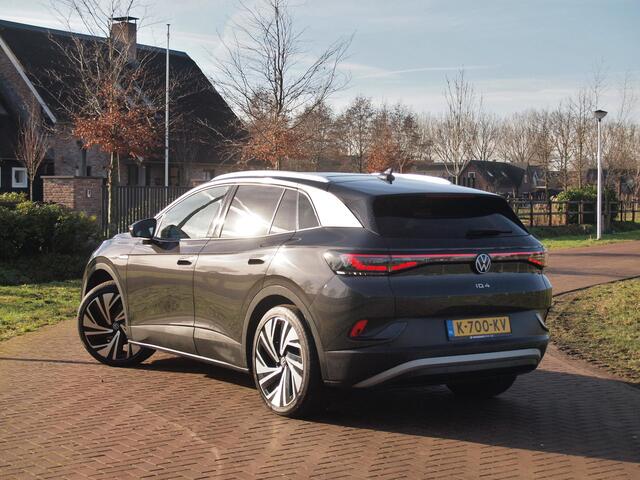 Volkswagen ID.4 First Max 77 kWh | Panoramadak | Head-Up Display | 360 Camera | Sfeerverlichting | Apple Carplay
