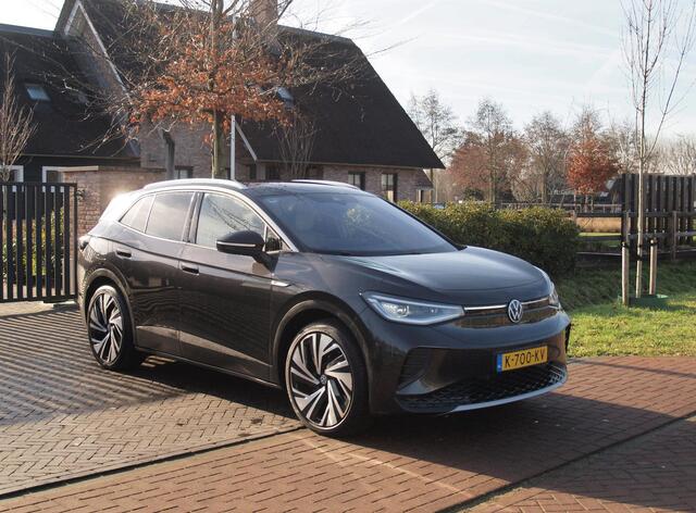 Volkswagen ID.4 First Max 77 kWh | Panoramadak | Head-Up Display | 360 Camera | Sfeerverlichting | Apple Carplay