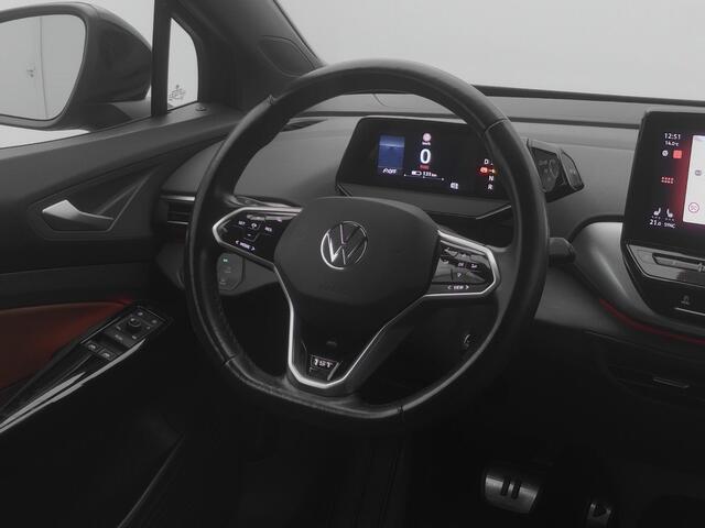 Volkswagen ID.4 First 77 kWh | CAMERA | ADAPTIVE | STOEL- EN STUURVERW.