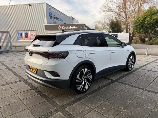 Volkswagen ID.4 Max 77 kWh | Warmtepomp | Panorama | IQ-Light | 360 Camera |