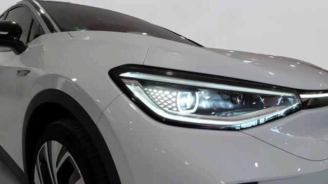 Volkswagen ID.4 First Max 77 kWh | Panoramadak | Camera | Elec. klep |