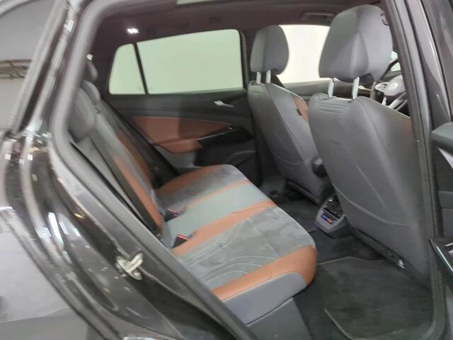 Volkswagen ID.4 Max 77 kWh | Trekhaak | Navi | Camera |