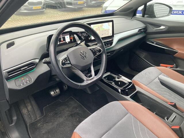 Volkswagen ID.4 First 77 kWh 204pk Navigatie · Apple Carplay/Android Auto · Adaptive Cruise Control · Camera + Parkeersensoren ·