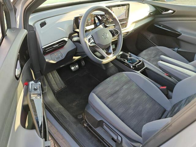 Volkswagen ID.4 Pro Advantage 77 kWh Camera / Navigatie / app-connect / Parkeersensoren / Stoelverwarming / Clima / LED