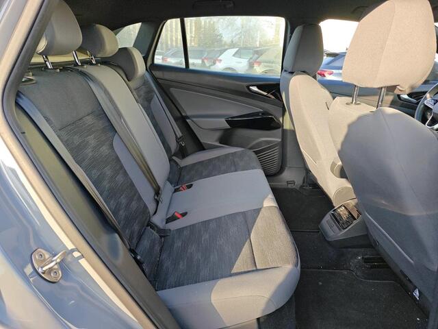 Volkswagen ID.4 Pro Advantage 77 kWh Camera / Navigatie / app-connect / Parkeersensoren / Stoelverwarming / Clima / LED