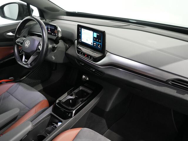 Volkswagen ID.4 First 77 kWh IQ Drive | Camera | ACC | Stoel- en stuurwielverwarming