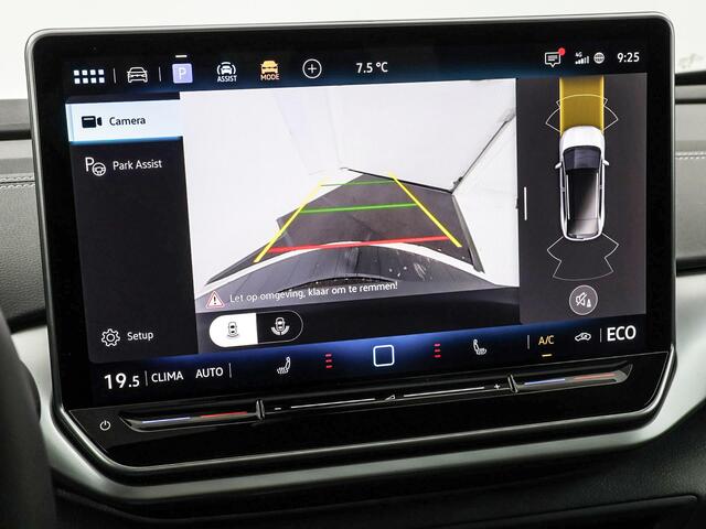 Volkswagen ID.4 Pro Limited Edition Plus 77 kWh 286 PK · Achteruitrijcamera · Draadloze telefoonlader · Sfeerverlichting ·