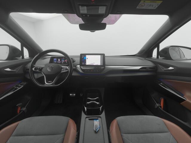 Volkswagen ID.4 First 77 kWh | CAMERA | ADAPTIVE | STOEL- EN STUURVERW. | TREKHAAK