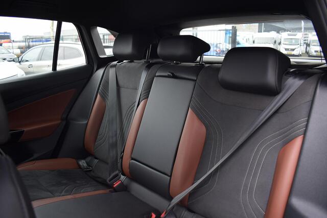 Volkswagen ID.4 Style 52 kWh | Apple CarPlay | Camera | Keyless | Stoelverwarming