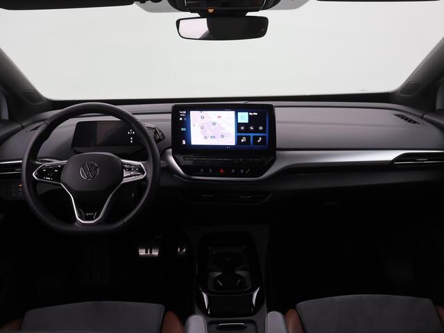 Volkswagen ID.4 Max 77 kWh 204pk TREKH|PANODAK|SOH92%|MEMORYSTOEL|BLIS|ACC|360CAMERA|WINTERPACK|21INCH