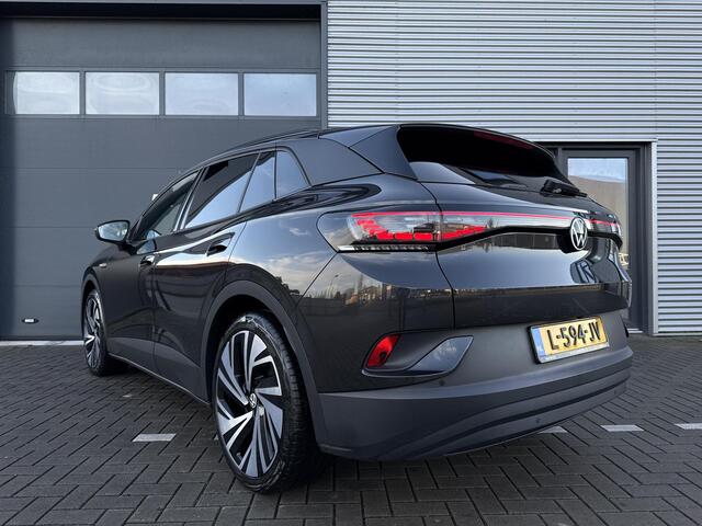 Volkswagen ID.4 Max 77 kWh ?SOH 90% Rijtest ?Panoramadak ?Warmtepomp ?Matrix LED ?Head-Up ?Half Leder Alcantara ?Sfeerverlichting ?Navigatie ?360º Camera ?Lichtmetaal 21" ?Parkeersensoren ?Trekhaak