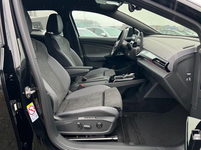 Volkswagen ID.4 Pro Limited Edition 77 kWh 286pk Trekhaak / Demonstratieauto