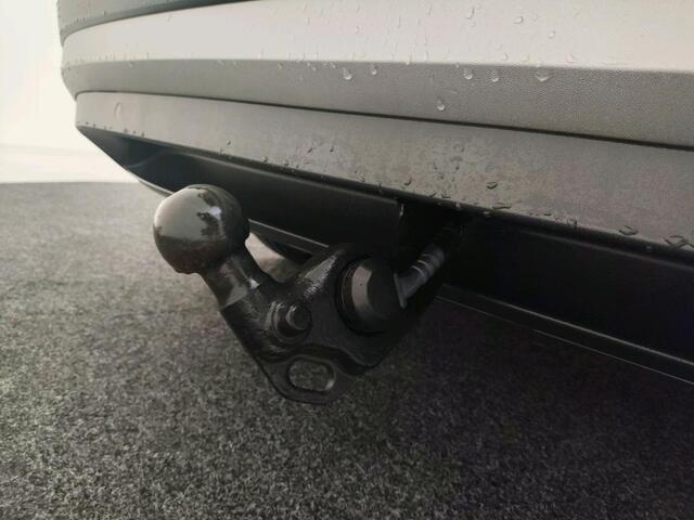 Volkswagen ID.4 First 77 kWh Warmtepomp / Navigatie / Camera / Haak+ / 21'' LMV