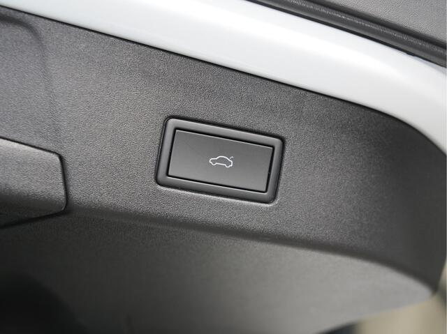 Volkswagen ID.4 286pk Pro Business 77 kWh Navigatie Matrix-LED Camera Stoel/Stuurverw. Android/Carplay 315