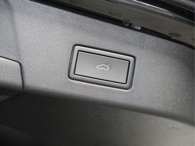 Volkswagen ID.4 286pk Pro Business 77 kWh Navigatie Camera Matrix Led Stoel/Stuurverw. Android/Carplay 279