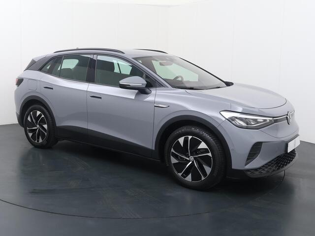 Volkswagen ID.4 Pro 77 kWh | 204 PK | SoH 91% | Trekhaak wegklapbaar | Warmtepomp | Voorstoelen verwarmd | Achteruitrijcamera |