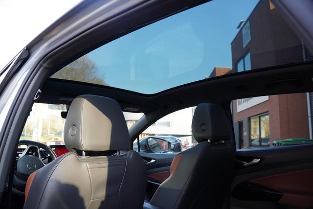 Volkswagen ID.4 Pro 77 kWh / 93,3 % SOH / BTW / Panoramadak / Elektrische + Massage stoel /