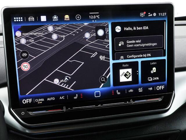 Volkswagen ID.4 Pro Limited Edition 77 kWh accu 286 PK · Trekhaak, elektrisch uitklapbaar · Achteruitrijcamera · Draadloze telefoonlader · Sfeerverlichting ·